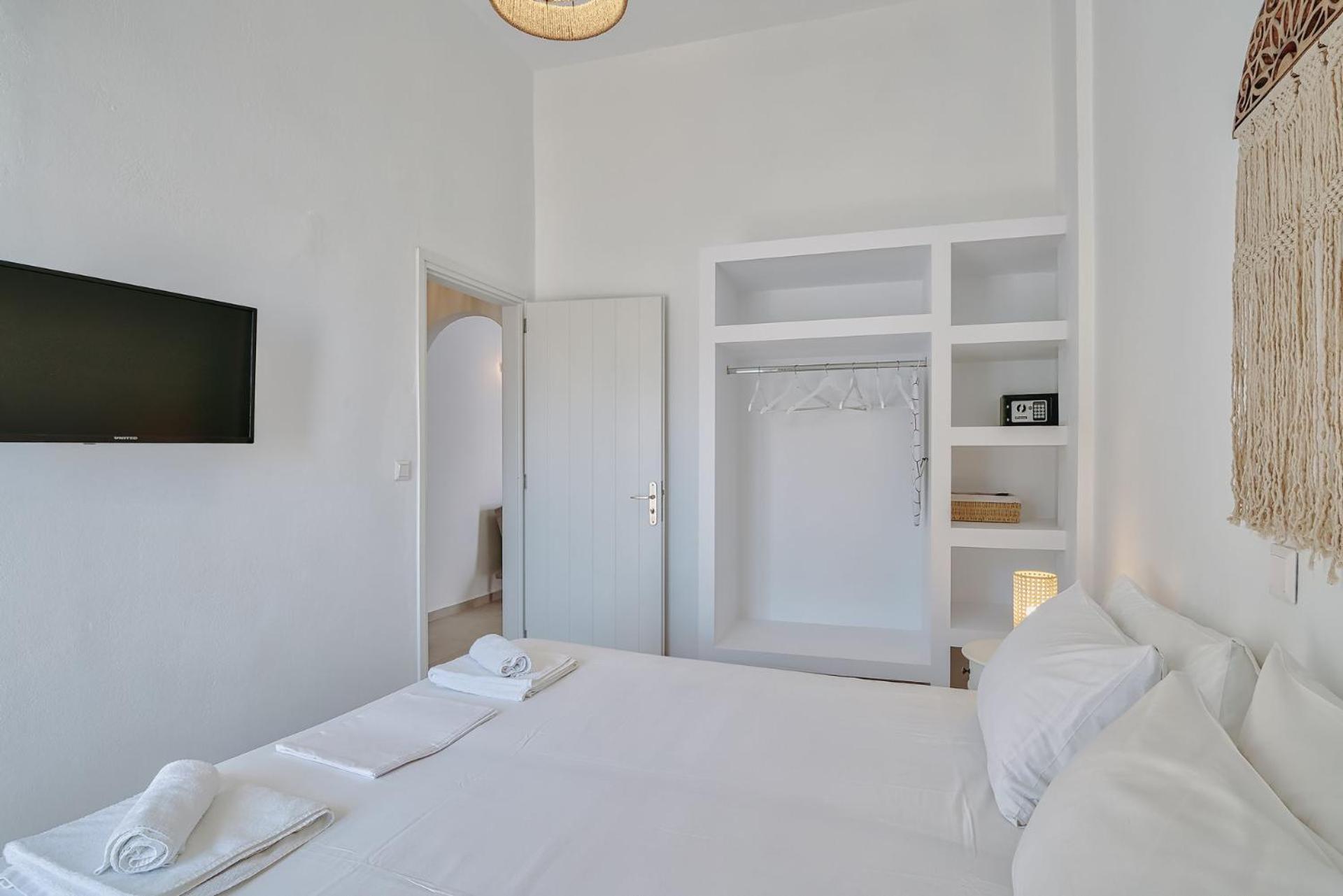 Rose House And Apartment Andiparos
